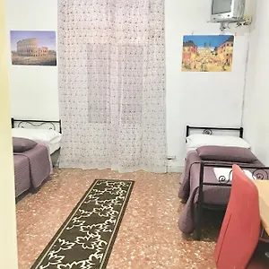 New Golden House Albergue